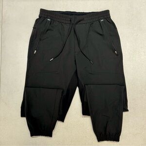 Lululemon Men’s License to Train Joggers